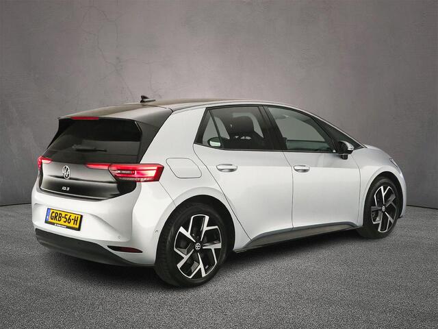 Volkswagen ID.3 Pro 204pk Automaat Adaptive cruise control, 360 camera, LED matrix koplampen, Stoelverwarming, Achteruitrijcamera, Stuurwiel verwarmd, Navigatie