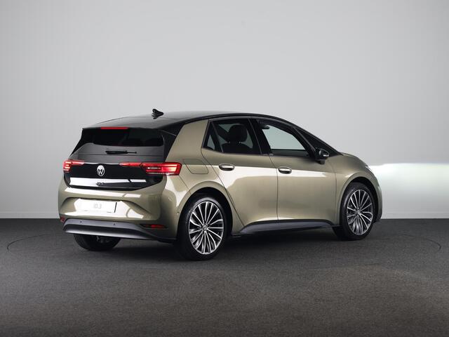 Volkswagen ID.3 Pro Limited Edition 58 kWh 204 PK | 20 Inch| Stoelverwarming | Achteruitrijcamera | Navigatie