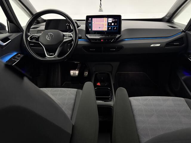 Volkswagen ID.3 58KWH First Black Edition | Snelladen | SOH 92% | Virtual | Sfeer | Adap. Cruise | Trekhaak | Carplay | Parkeersens.