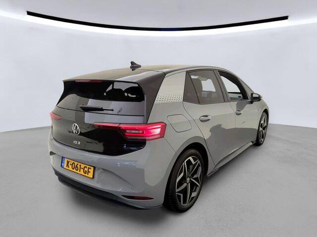 Volkswagen ID.3 First Plus 58 kWh | IQ.Light | Camera | Navigatie | Stoel/Stuurverw. // Word Verwacht //