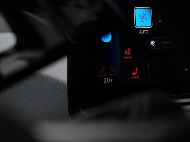 Volkswagen ID.3 Life 58 kWh 204 pk | Warmtepomp | Achteruitrijcamera | Adaptive Cruise | Stuur-/stoelverwarming | Navigatie