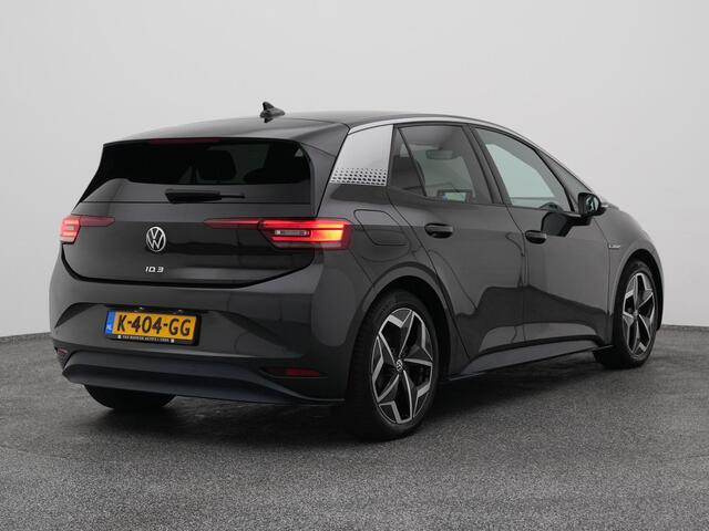 Volkswagen ID.3 First Plus 58 kWh | CAMERA | ADAPTIVE | STOEL- EN STUURVERW. | TREKHAAK