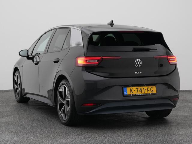 Volkswagen ID.3 First Plus 58 kWh | CAMERA | ADAPTIVE | STOEL- EN STUURVERW. | TREKHAAK