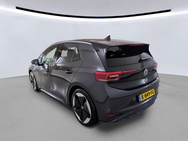 Volkswagen ID.3 First Max 58 kWh | IQ.Light | Panorama | Camera | Android/Carplay // Word verwacht //