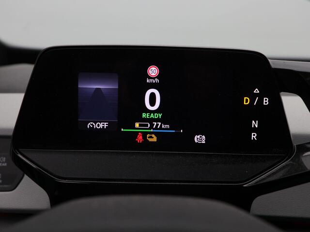 Volkswagen ID.3 First Plus 58 kWh Stoel/Stuur Verwarming | Camera | Adaptive Cruise | CarPlay | Matrix LED | 19 Inch | 97.213 Km !!