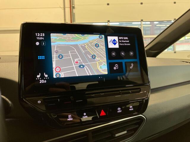 Volkswagen ID.3 Pro 58 kWh · Navigatie · Apple/Android Car Play · Stoelverwarming · Parkeersensoren
