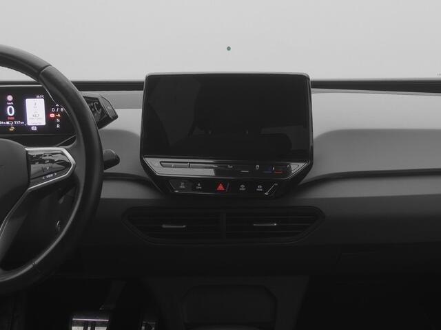 Volkswagen ID.3 First Plus 58 kWh | CAMERA | ADAPTIVE | STOEL- EN STUURVERW.