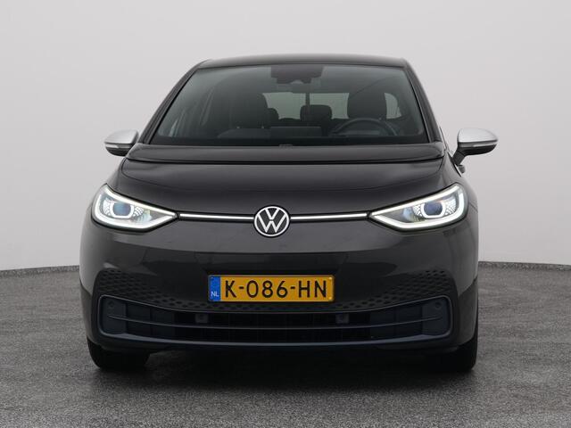 Volkswagen ID.3 First Plus 58 kWh | CAMERA | ADAPTIVE | STOEL- EN STUURVERW.