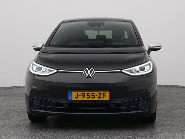 Volkswagen ID.3 First Plus 58 kWh | CAMERA | ADAPTIVE | STOEL- EN STUURVERW.