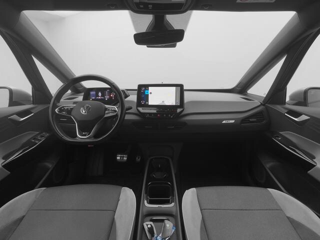Volkswagen ID.3 First Plus 58 kWh | CAMERA | ADAPTIVE | STOEL- EN STUURVERW. | TREKHAAK
