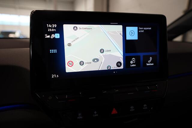 Volkswagen ID.3 First 58 kWh | SOH 88% | Stoel- & Stuurverwarming | Apple Carplay | PDC | Ambienteverlichting |