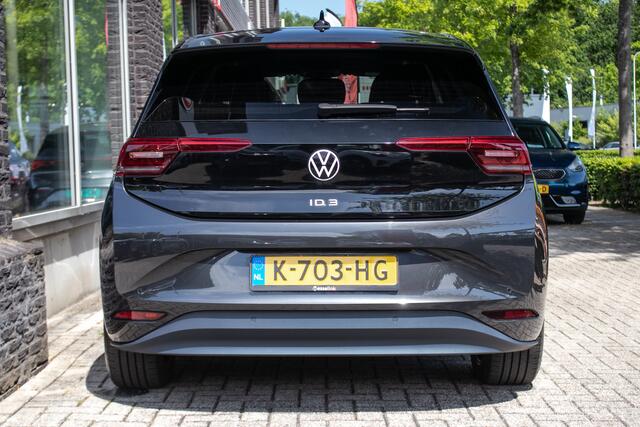 Volkswagen ID.3 First Plus 58 kWh | Fase 3 | Camera | 19" LMV |