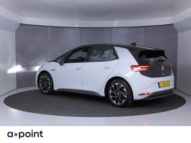 Volkswagen ID.3 First 58 kWh 204 pk | SOH 92,93% | Navigatie | Trekhaak (afneembaar) | Parkeersensoren | Adaptieve cruise control | Stoel/stuur verwarming | Apple Carplay/Android Auto |