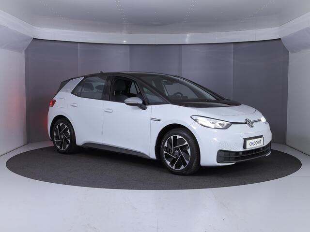 Volkswagen ID.3 First 58 kWh 204 pk | SOH 92,93% | Navigatie | Trekhaak (afneembaar) | Parkeersensoren | Adaptieve cruise control | Stoel/stuur verwarming | Apple Carplay/Android Auto |