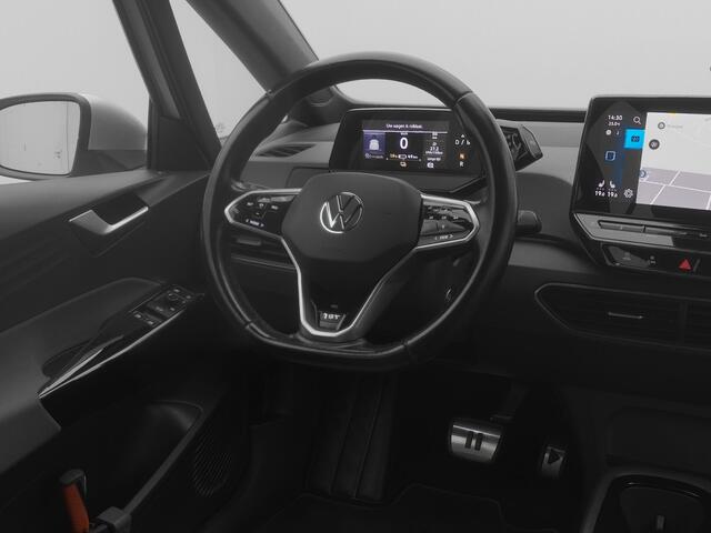 Volkswagen ID.3 First 58 kWh | ADAPTIVE | STOEL- EN STUURVERW.