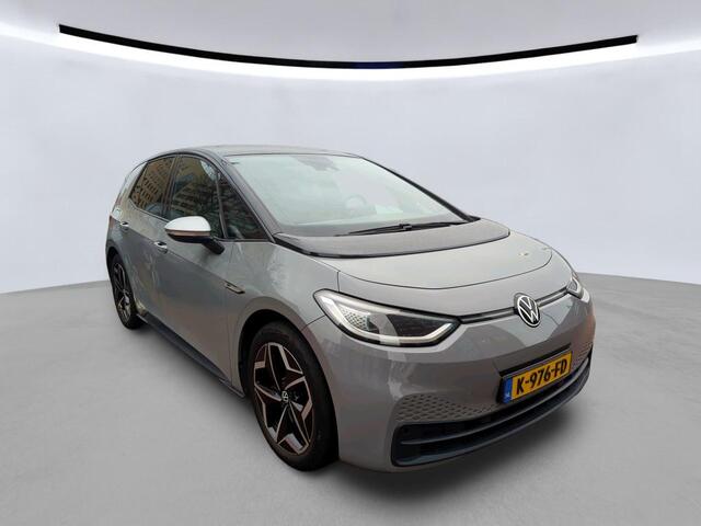 Volkswagen ID.3 First Plus 58 kWh / SOH 92%/ AUTOMAAT/ TREKHAAK/ ADAPTIVE CRUISE/ PARK.SENSOREN V+A/ CAMERA/ STOELVERWARMING/ DIGITAL DASH/ NAVI/ DAB/ CLIMA/ LED