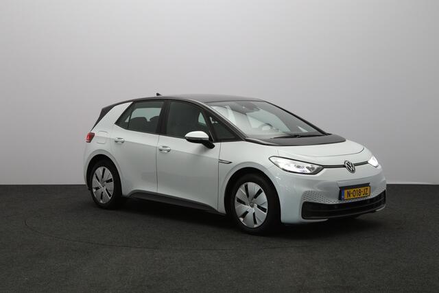 Volkswagen ID.3 Pro 146 PK 58 kWh, Stuur- & Stoelverwarming, Adap. Cruise Control, LED, Carplay, Navigatie