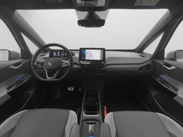 Volkswagen ID.3 First Plus 58 kWh | CAMERA | ADAPTIVE | STOEL- EN STUURVERW.