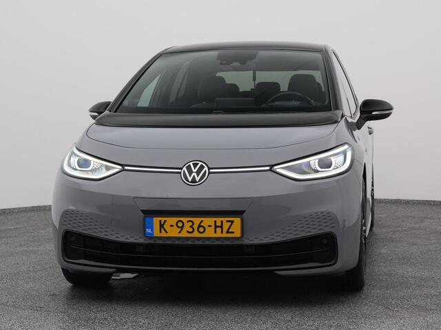 Volkswagen ID.3 First Plus 58 kWh | CAMERA | ADAPTIVE | STOEL- EN STUURVERW