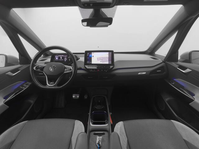 Volkswagen ID.3 First Plus 58 kWh | CAMERA | ADAPTIVE | STOEL- EN STUURVERW.