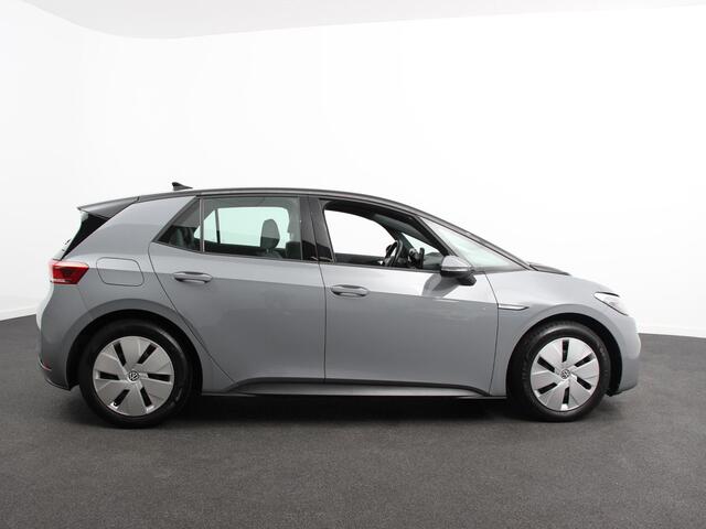 Volkswagen ID.3 Pro 58 kWh Navigatie Apple Carplay Android Auto Parkeersensoren Adaptive Cruise Control Full Led Stoel- en stuurverwarming Climate Control
