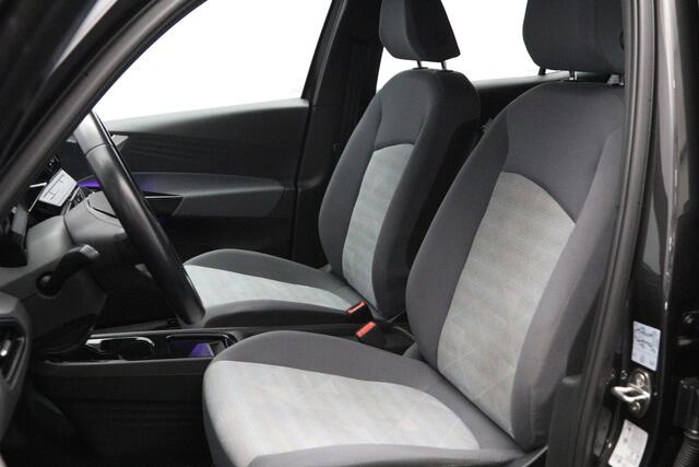 Volkswagen ID.3 Pro 58 kWh 204 PK, Warmtepomp, Winterpakket, Carplay, 18" LM Velgen