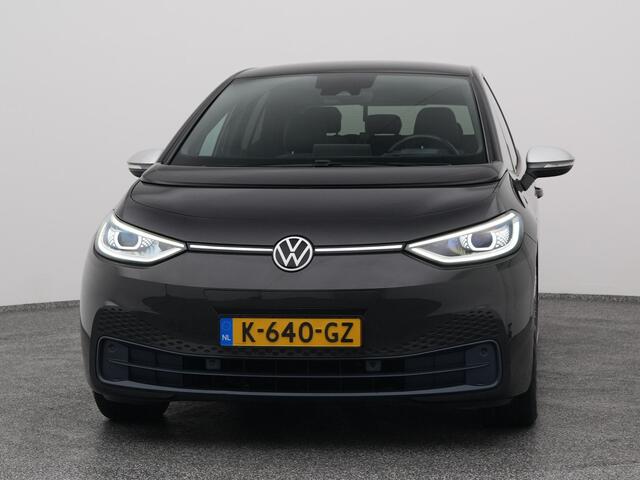 Volkswagen ID.3 First Plus 58 kWh | CAMERA | ADAPTIVE | STOEL- EN STUURVERW.