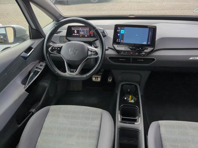 Volkswagen ID.3 First 58 kWh 204 pk | Navigatie | Parkeersensoren | Apple Carplay/Android Auto | Stoel/stuur verwarming | Adaptieve cruise control |