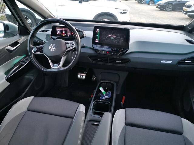 Volkswagen ID.3 First Max 58 kWh 204PK | Panorama dak | Sportstoelen | 20" LM velgen |