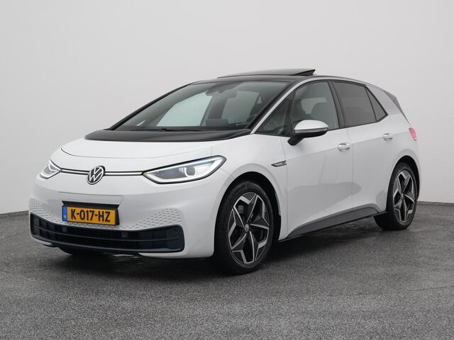 Volkswagen ID.3 First Plus 58 kWh | CAMERA | ADAPTIVE | SCHUIFDAK | STOEL- EN STUURVERW.