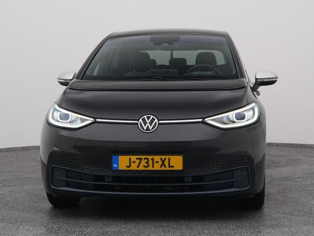 Volkswagen ID.3 First Plus 58 kWh | CAMERA | ADAPTIVE | STOEL- EN STUURVERW.