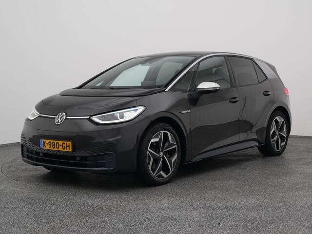 Volkswagen ID.3 First Plus 58 kWh | CAMERA | ADAPTIVE | STOEL- EN STUURVERW. | TREKHAAK