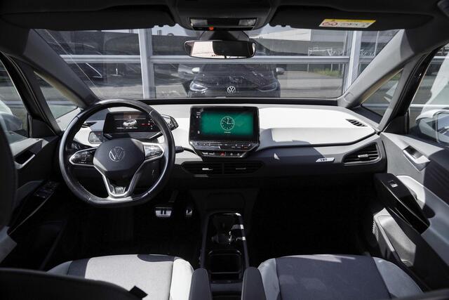 Volkswagen ID.3 First Plus 58 kWh 1e eig.|Camera|Verw.Stuur&Stoel|
