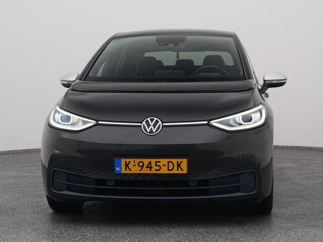Volkswagen ID.3 First Plus 58 kWh | CAMERA | ADAPTIVE | STOEL- EN STUURVERW.
