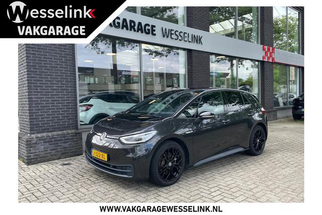 Volkswagen ID.3 First Plus 58 kWh | Carplay | Adpt. cruise | 19" velgen |
