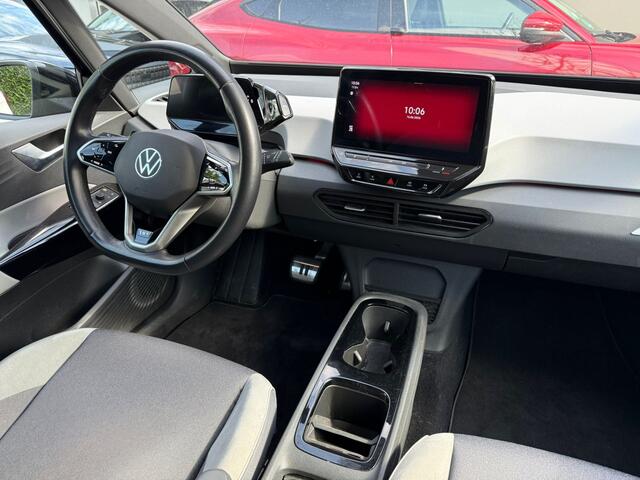 Volkswagen ID.3 First Plus 58 kWh | Carplay | Adpt. cruise | 19" velgen |