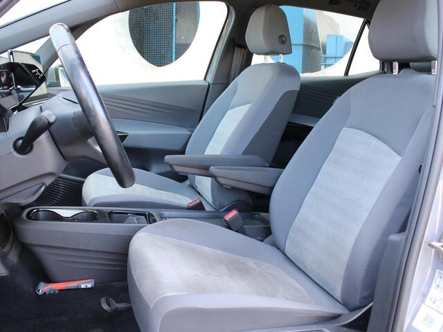 Volkswagen ID.3 Life 58 kWh | SOH 94 % | APPLE CARPLAY / ANDROID AUTO | STOELVERWARMING |