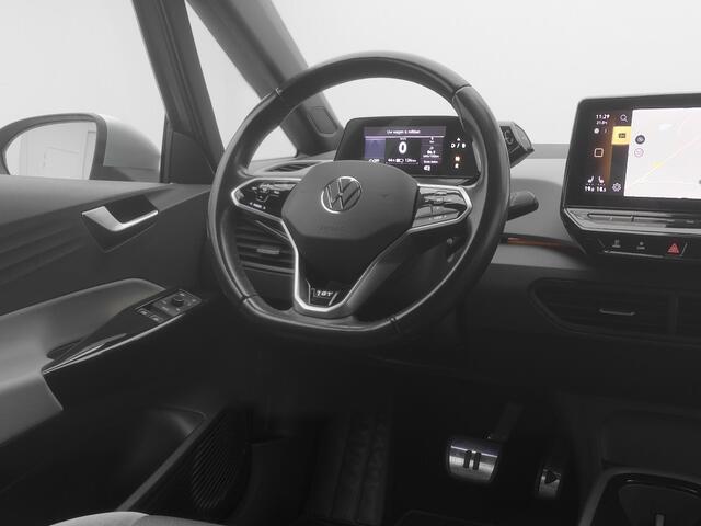 Volkswagen ID.3 First Plus 58 kWh | CAMERA | ADAPTIVE | STOEL- EN STUURVERW.