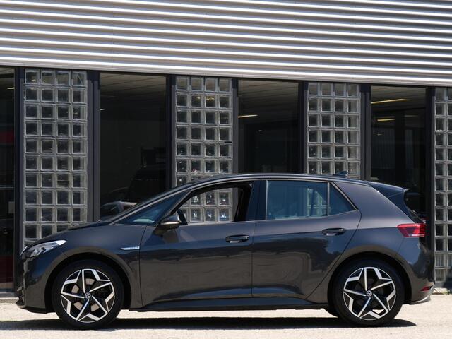 Volkswagen ID.3 77 kWh PRO S/ 360° CAMERA/ WARMTEPOMP/ ASSISTENTIE PACK /COMFORT PACK/ SOH 91%
