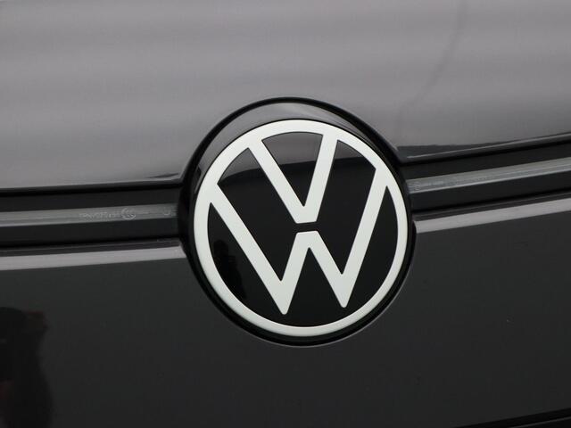 Volkswagen ID.3 First Plus 58 kWh 204 Pk | Stoel/Stuurverwarming | Adaptive Cruise | Camera | IQ Light | Carplay | 19 Inch | 125.700 Km !!
