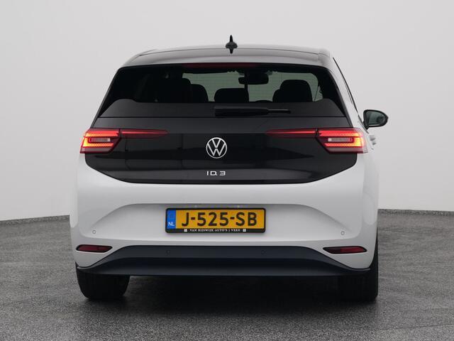 Volkswagen ID.3 First Plus 58 kWh | ADAPTIVE | STOEL- EN STUURVERW.