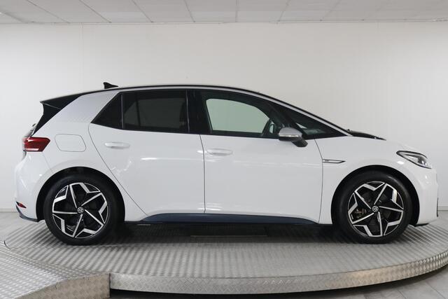 Volkswagen ID.3 First Plus 58 kWh Climate | Carplay | Cruise | LED | DAB.