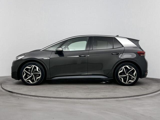 Volkswagen ID.3 First Plus 58 kWh | Navigatie | Achteruitrij camera | Stoelverwarming | Cruise control | Elektrische ramen |