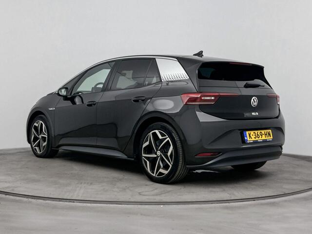 Volkswagen ID.3 First Plus 58 kWh | Navigatie | Achteruitrij camera | Stoelverwarming | Cruise control | Elektrische ramen |