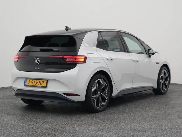Volkswagen ID.3 First Plus 58 kWh | CAMERA | ADAPTIVE | STOEL- EN STUURVERW.