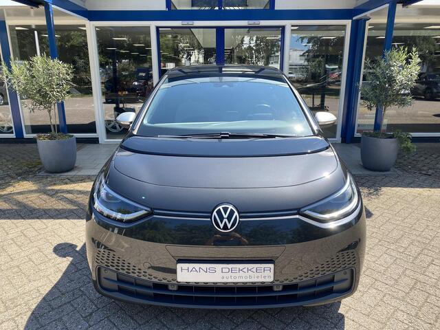 Volkswagen ID.3 First Plus 58 kWh Stoel + Stuur verwarming / ACC / Keyless start + entry