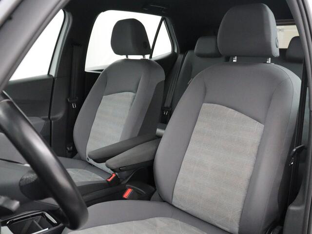 Volkswagen ID.3 First 58 kWh | SOH 92,5% | Stuur/stoel verwarming | Cruise control | Carplay | Navigatie | Sfeerverlichting | Park assist | EV
