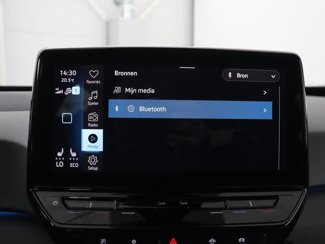 Volkswagen ID.3 First 58 kWh | SOH 92,5% | Stuur/stoel verwarming | Cruise control | Carplay | Navigatie | Sfeerverlichting | Park assist | EV