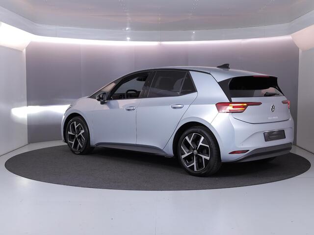 Volkswagen ID.3 Life 50 kWh accu 125 kW / 170 PK Hatchback Elektri Achteruitrijcamera | Carplay