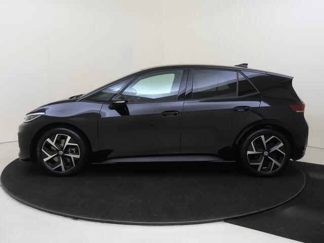Volkswagen ID.3 Neo Style | Airconditioning automatisch, 2-zone (Climatronic) | Automatische afstandsregeling (Adaptive Cruise Control) | Buitenspiegels elektrisch instel-, verwarm- en inklapbaar
